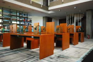 Narodna biblioteka Srbije (Halbmond)