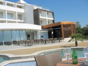Hotel Iberostar kompozitni pod Compowood