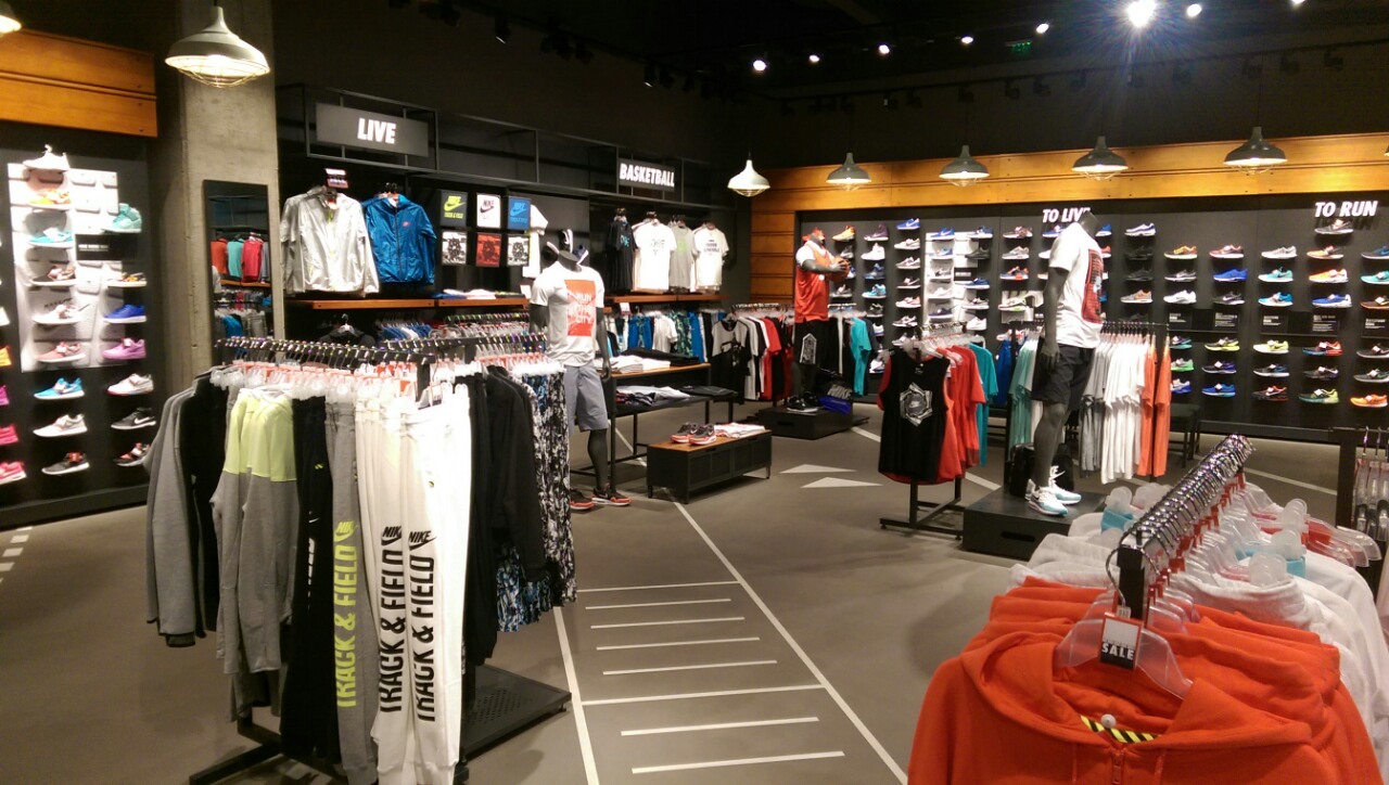 nike outlet stores uk